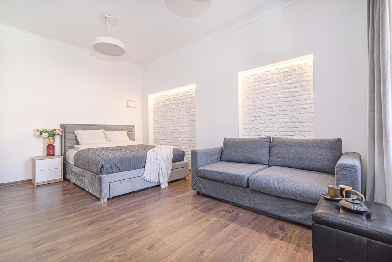 Welcoming Studio In Historic Vilnius With Free Parking By Urban Rent Apartment Exterior photo